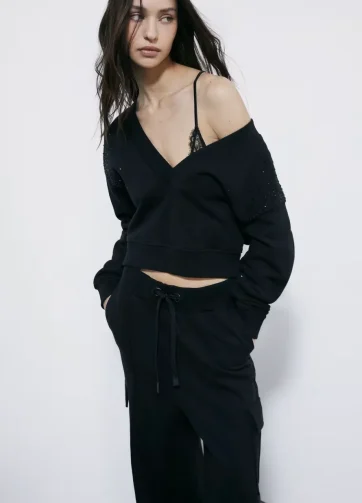 PATRIZIA PEPE Felpa con scollo a V e strass