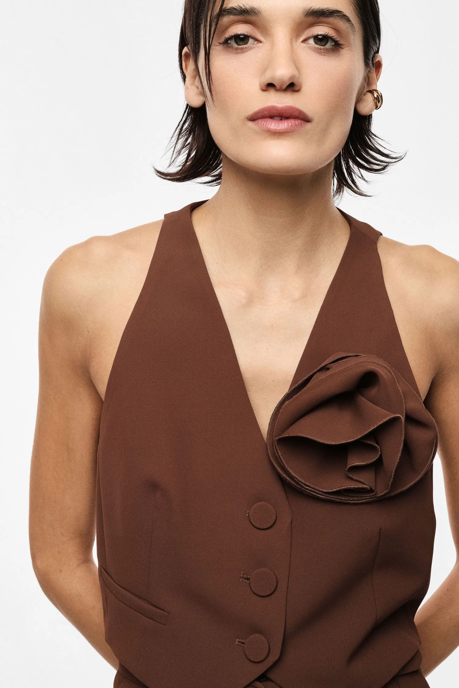 IMPERIAL Gilet monopetto con fiore decorativo applicato - immagine 3